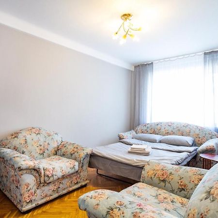 Apartment Near Metro Pecherskaya Kyjev Exteriér fotografie
