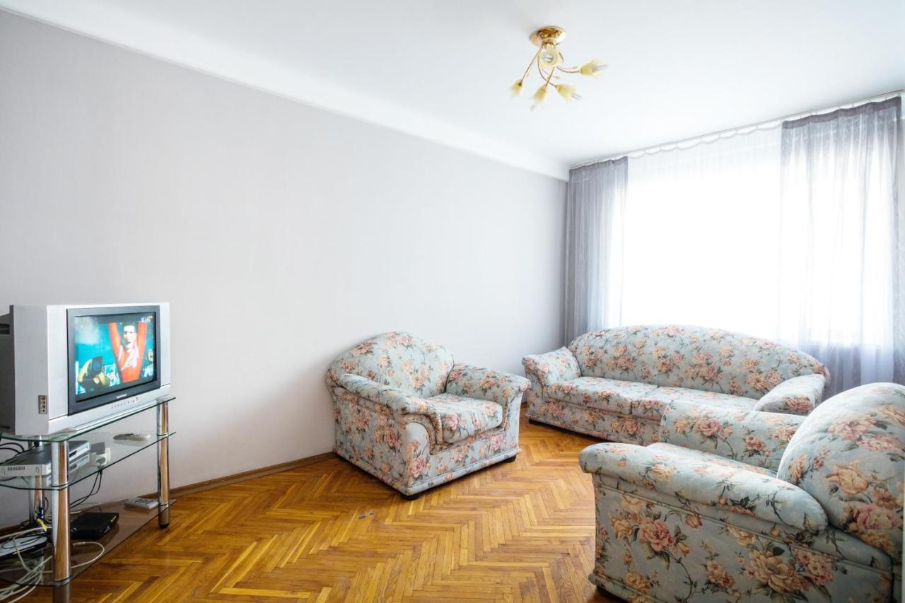 Apartment Near Metro Pecherskaya Kyjev Exteriér fotografie