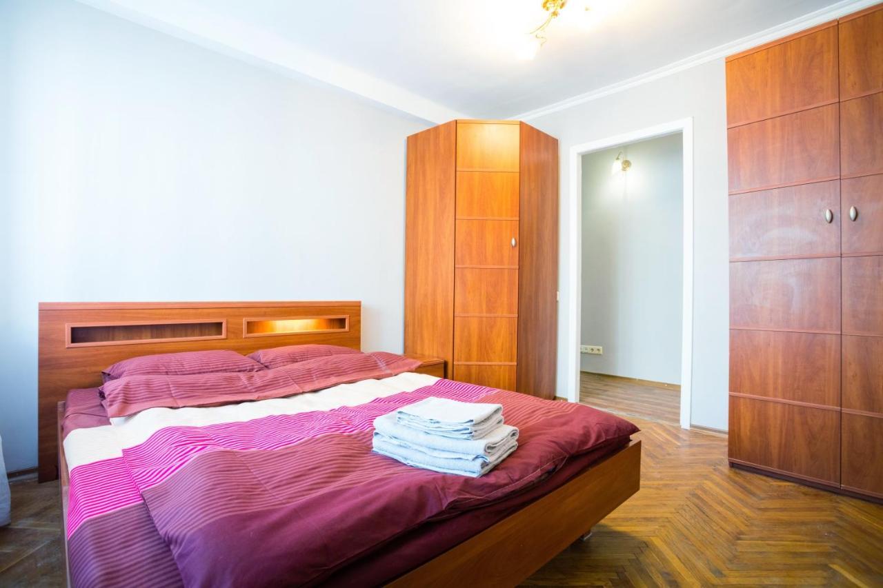 Apartment Near Metro Pecherskaya Kyjev Exteriér fotografie