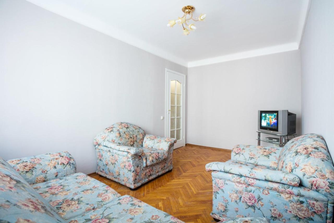 Apartment Near Metro Pecherskaya Kyjev Exteriér fotografie